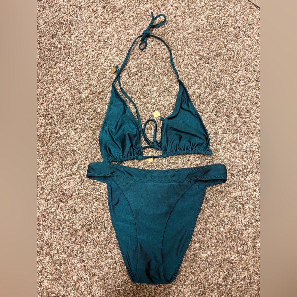 Kulani Kinis Bikini Set